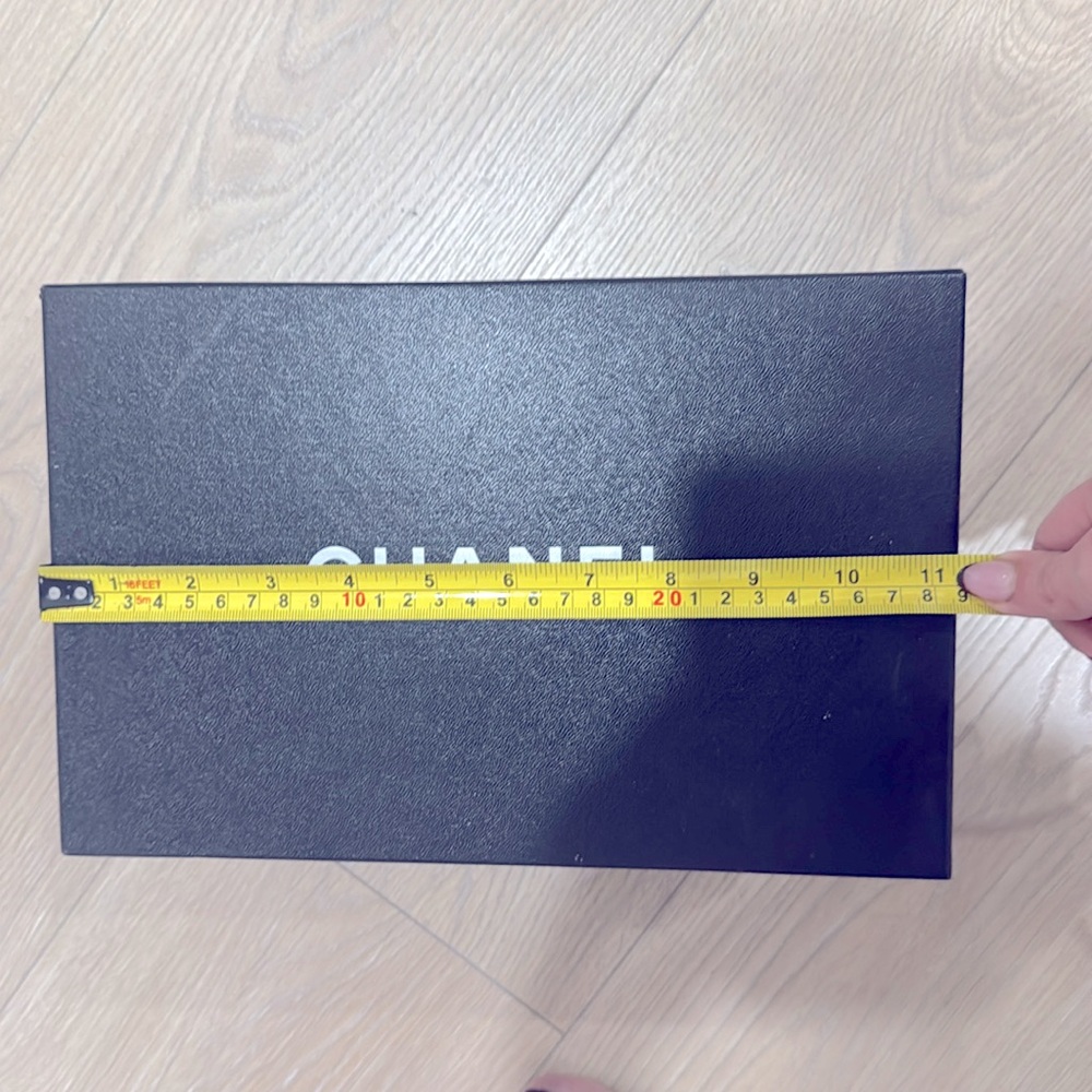 Authentic Chanel Shoe Box - Picture 4 of 4